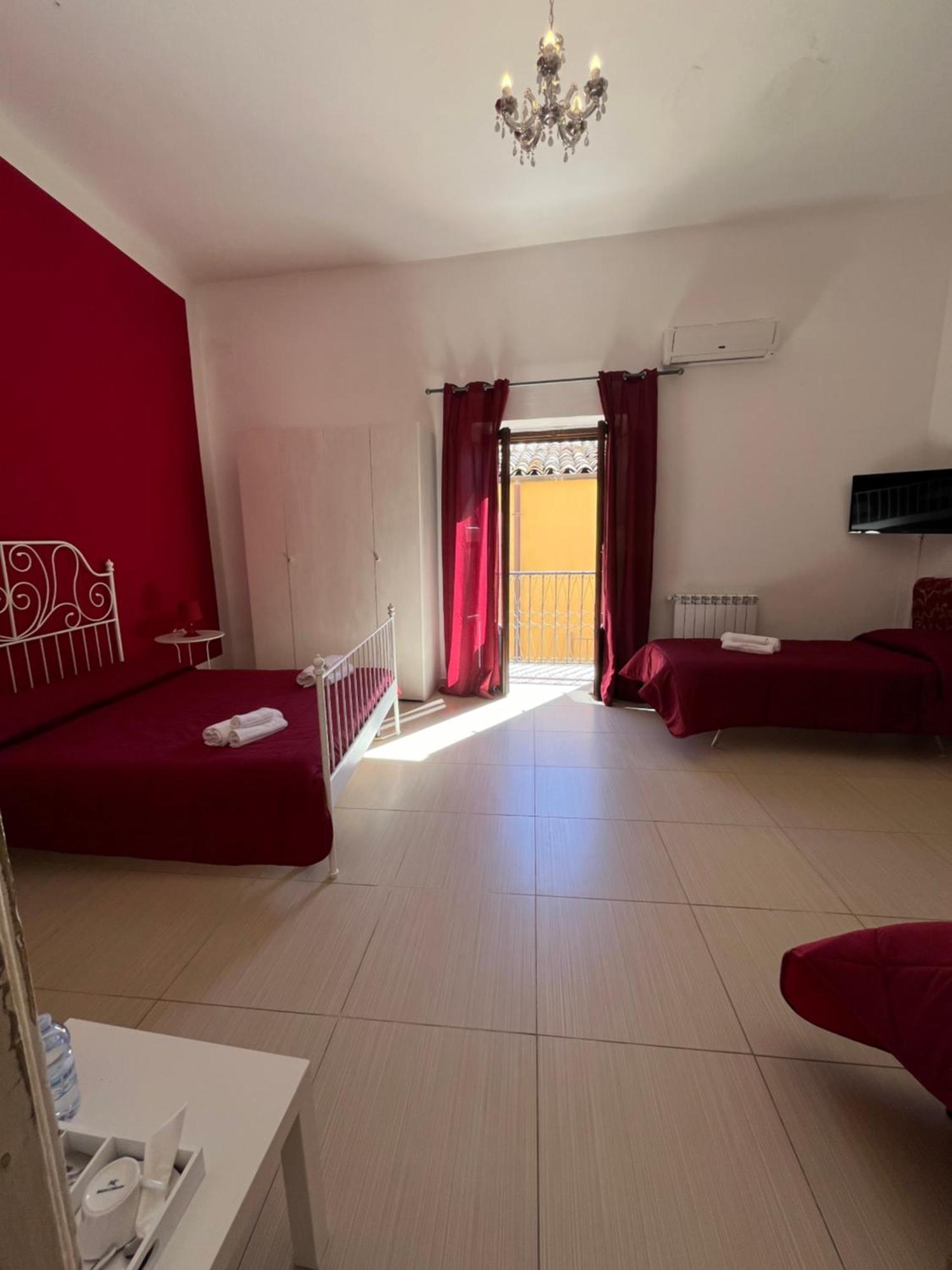 Persefone Luxury Suite Agrigento Luaran gambar